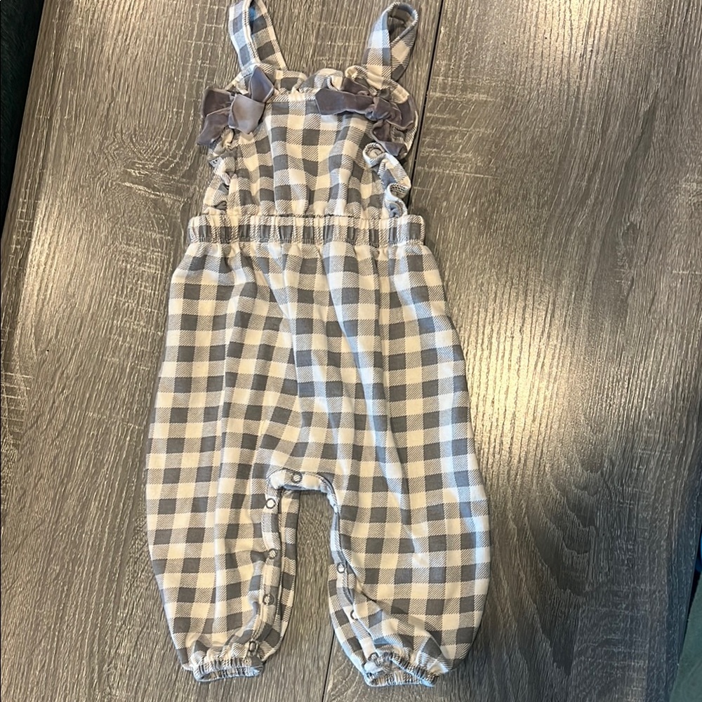 Jessica Simpson Gray Jumpsuit with Relaxed Fit